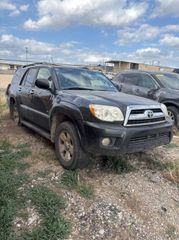 2006 Toyota 4Runner SR5 V6 - Exterior Front Right Corner Image
